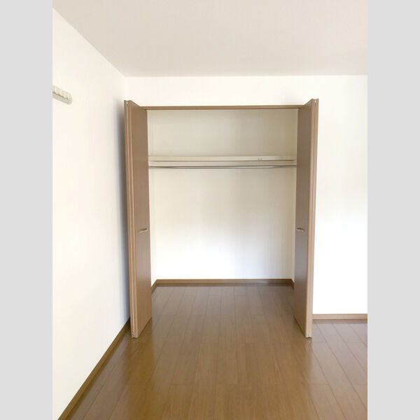 収納 (収納)