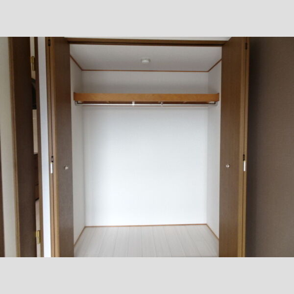 収納 (クローゼット)