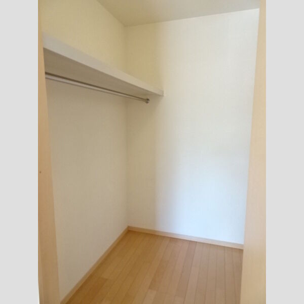 収納 (ウォークインクローゼット)