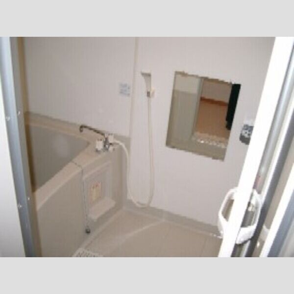 バス (浴室換気乾燥機付き)