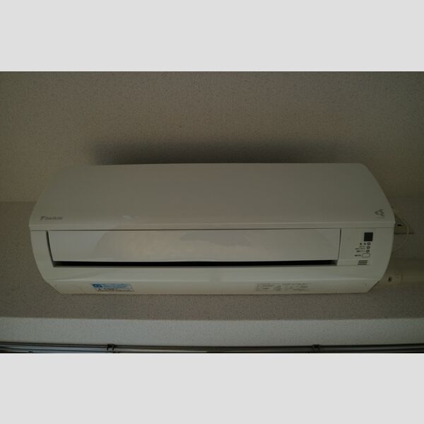 その他設備 (エアコン)