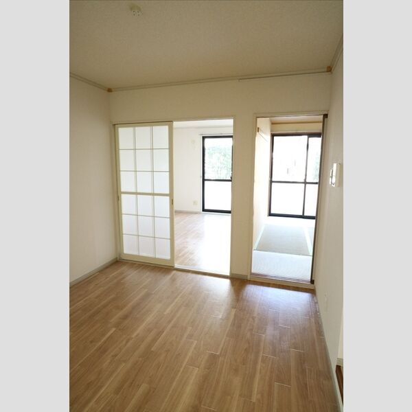 居室・リビング (DK)