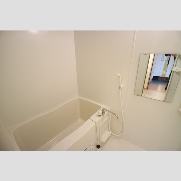 バス (浴室乾燥機付きバスルーム)