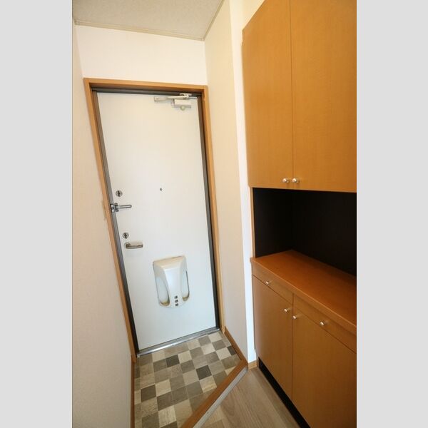 玄関 (玄関)