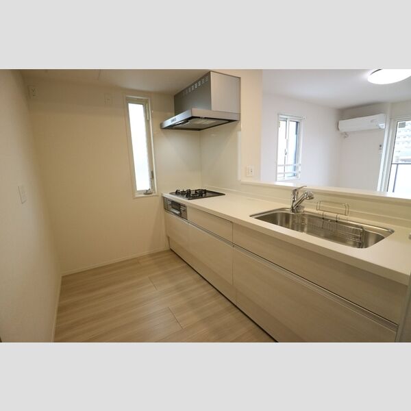 キッチン (システムキッチン)