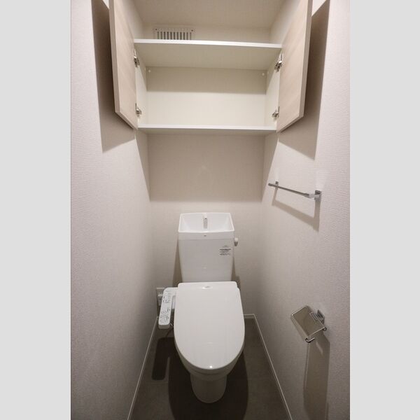 トイレ (温水洗浄便座)