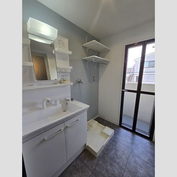 洗面所 (洗面所)