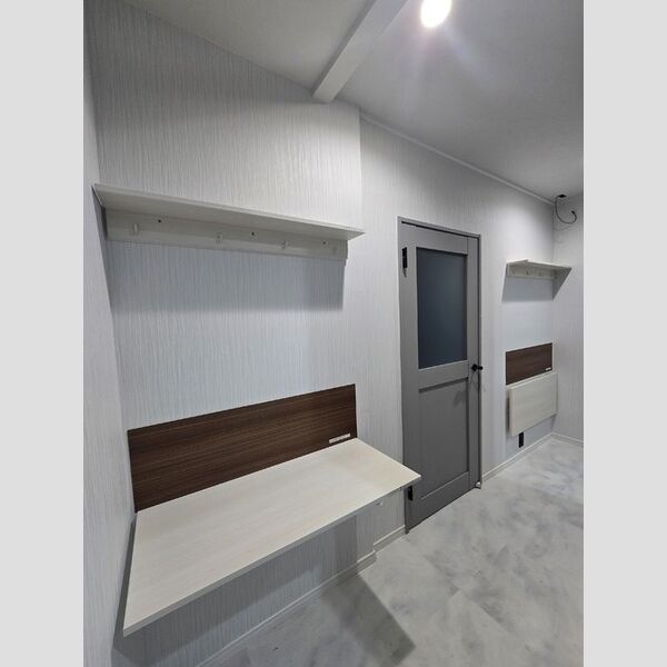 その他設備 (ワークデスク)