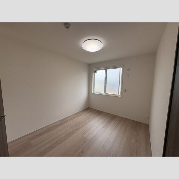 その他 (洋室②)