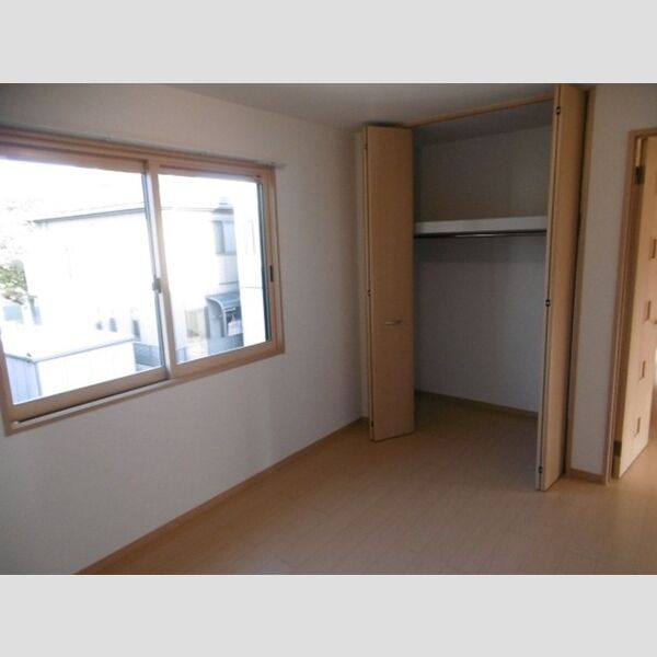 その他 (6帖洋室)