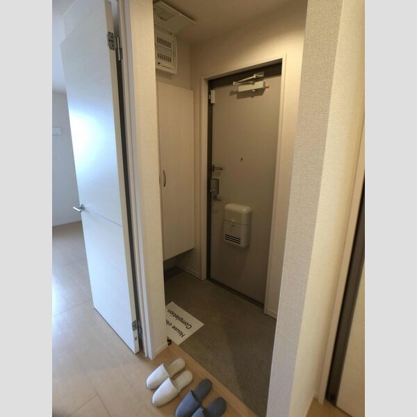 玄関 (玄関)