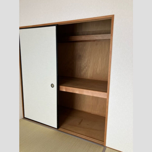 収納 (押し入れ)