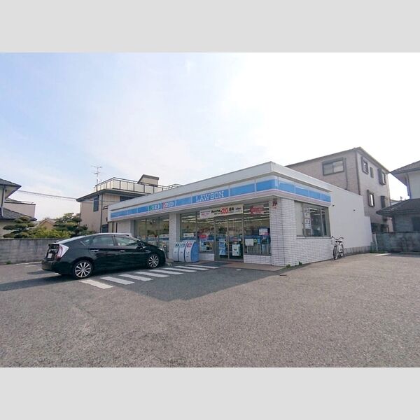 現地周辺 (ローソン)