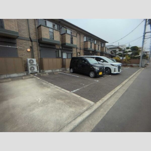 駐車場 (駐車場)