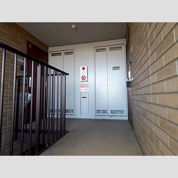 現地周辺 (ロビー)