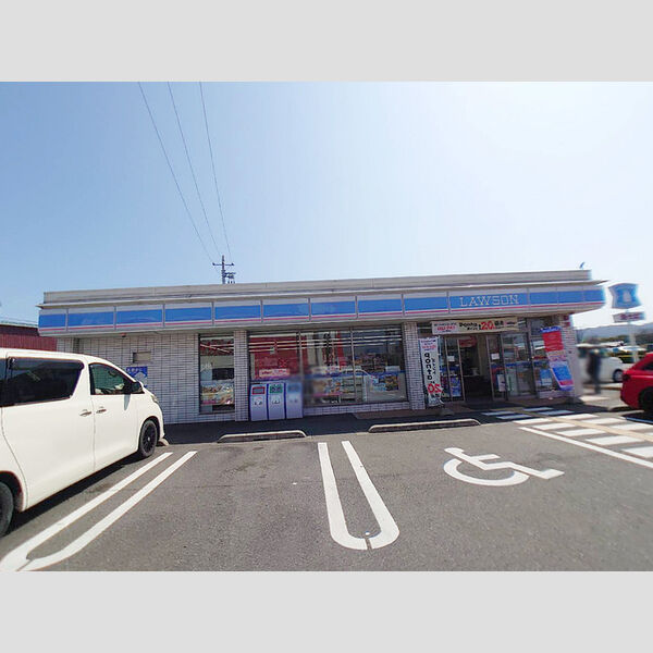 現地周辺 (ローソン)