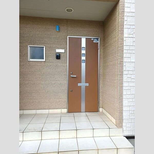 エントランス (エントランス)