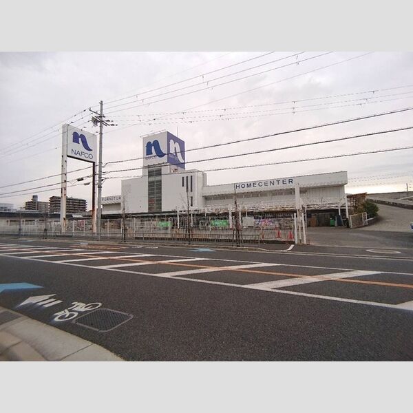 現地周辺 (ホームプラザナフコ　泉大津店(220m))