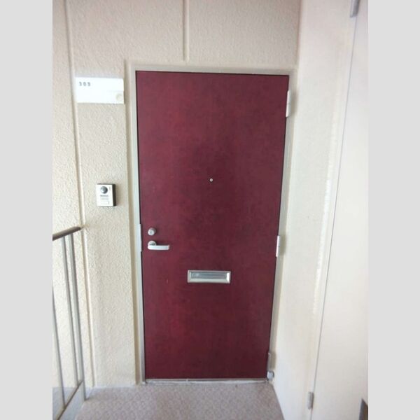 エントランス (エントランス)