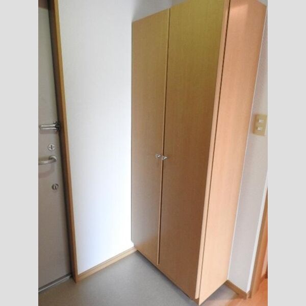 玄関 (シューズボックス)