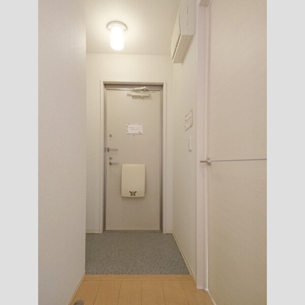 玄関 (玄関)