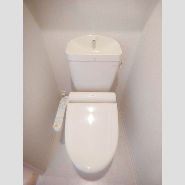 トイレ (温水洗浄便座)