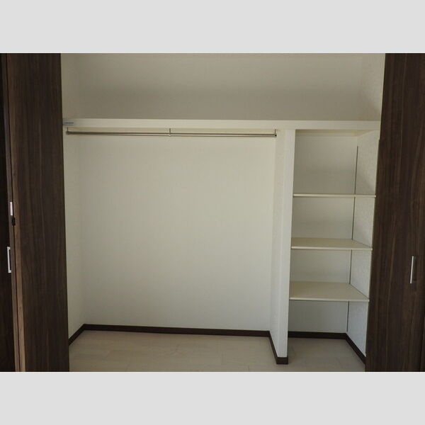 収納 (クローゼット)