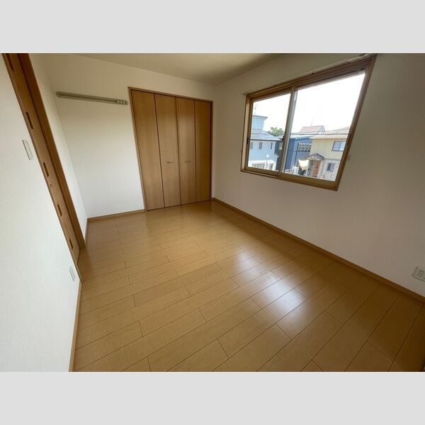 その他 (洋室　南側)