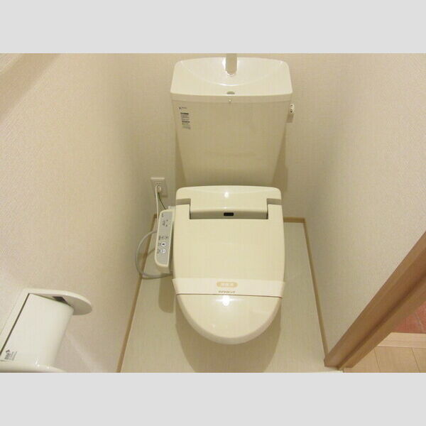 トイレ (温水洗浄暖房便座)