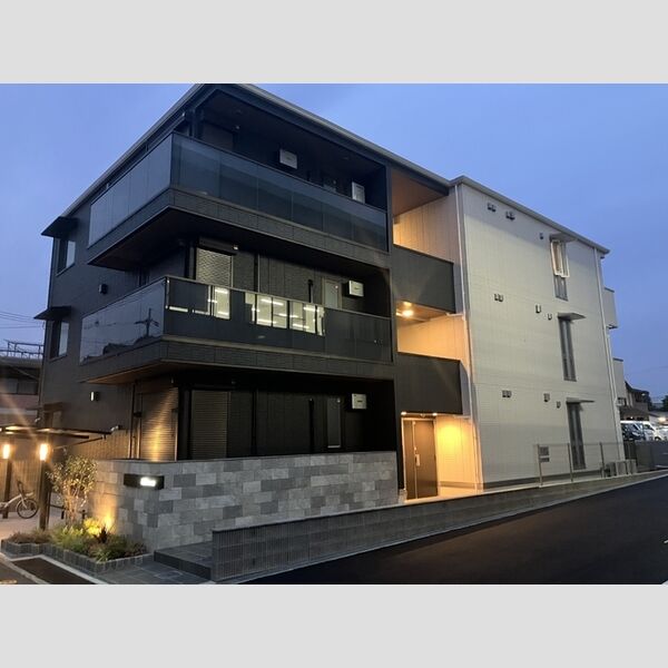 その他 (夜間外観)
