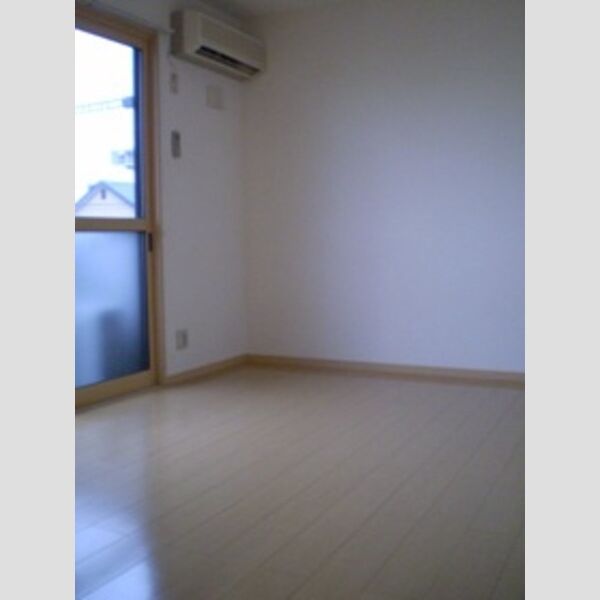 居室・リビング (洋室にはエアコン設置(写真は207号室))