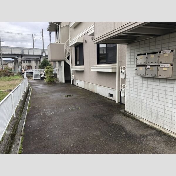 現地周辺 (ロビー)