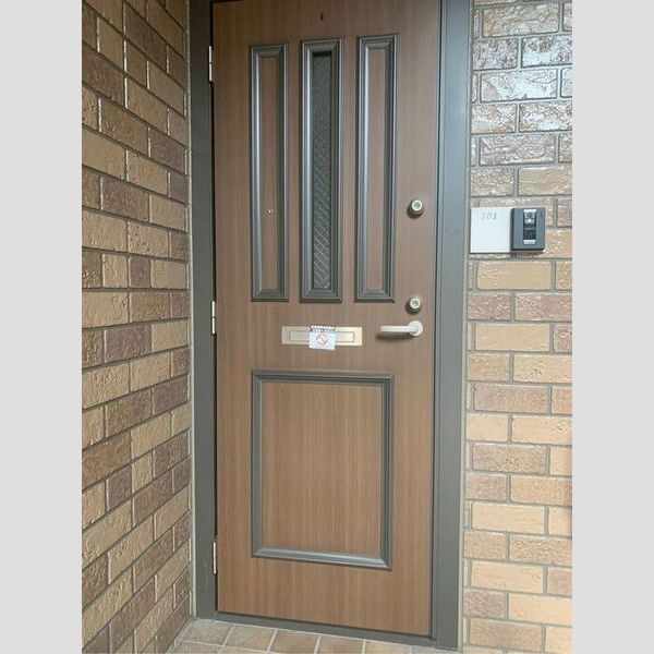 エントランス (エントランス)