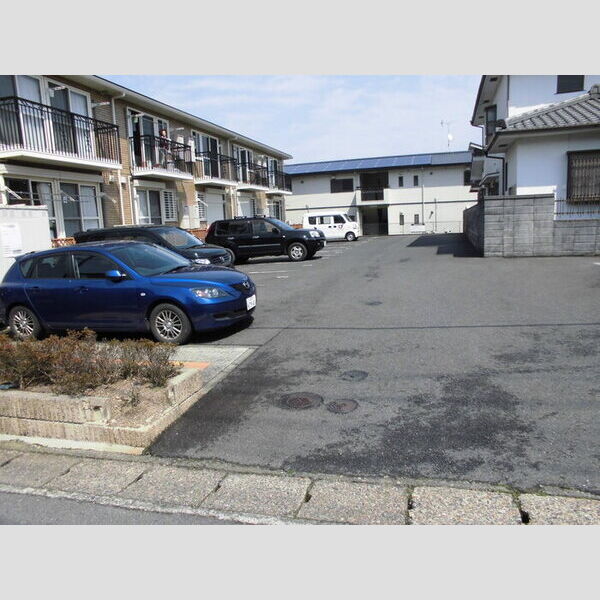 駐車場 (駐車場)