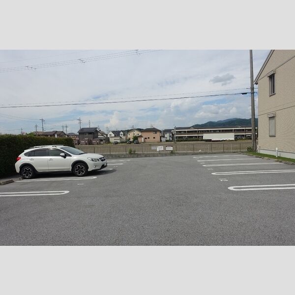 駐車場 (駐車場②)
