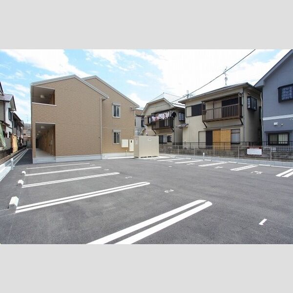 駐車場 (駐車場)