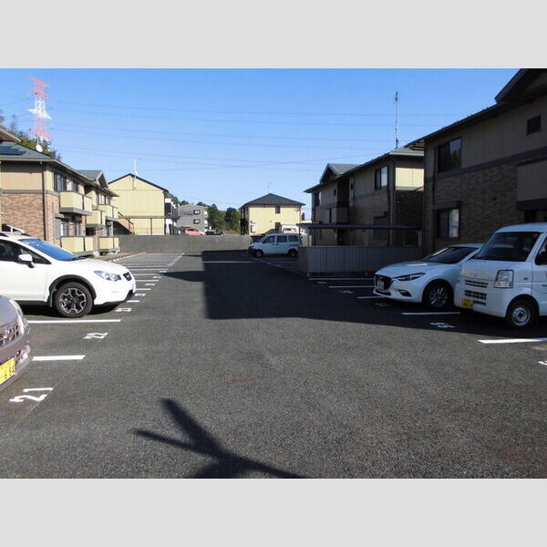 駐車場 (駐車場)