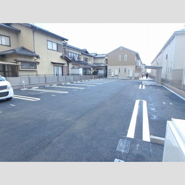 駐車場 (駐車場)