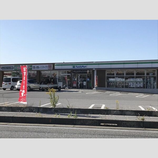 現地周辺 (ファミリーマート(彦根松原店))