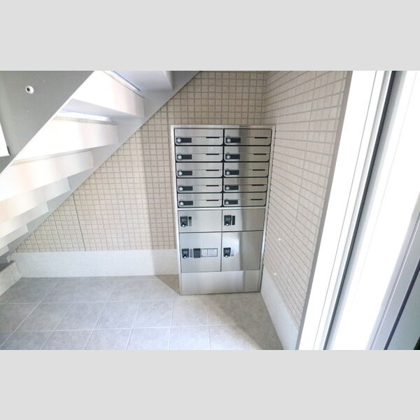 現地周辺 (宅配BOX)