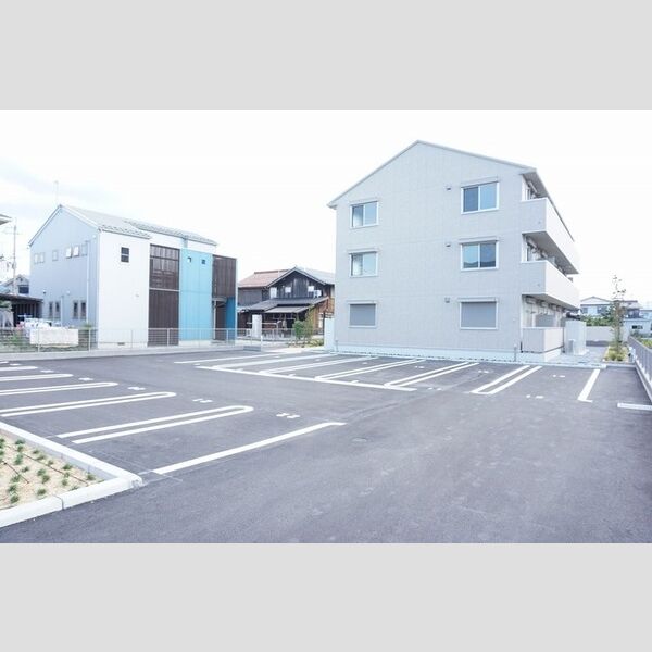 駐車場 (駐車場)