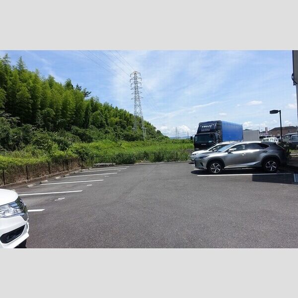 駐車場 (駐車場②)