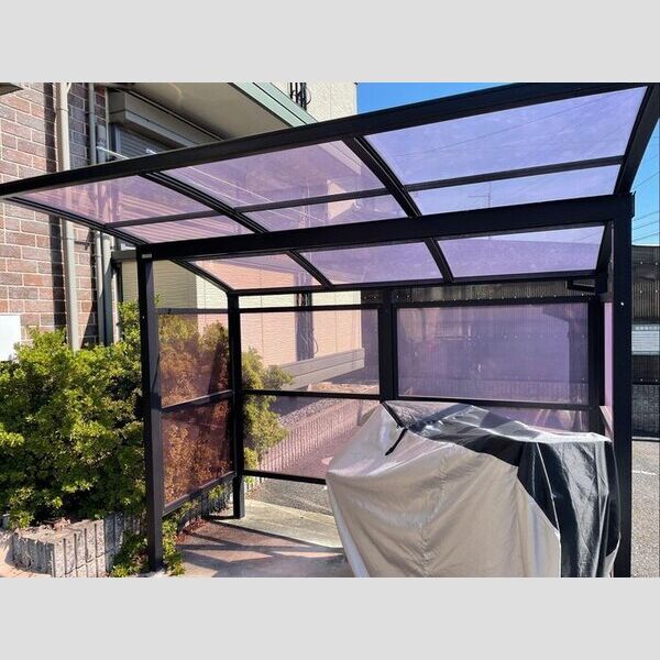 現地周辺 (駐輪場)