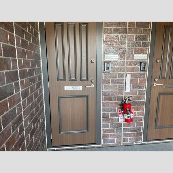 エントランス (エントランス)