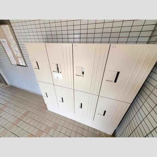 現地周辺 (宅配ボックス)