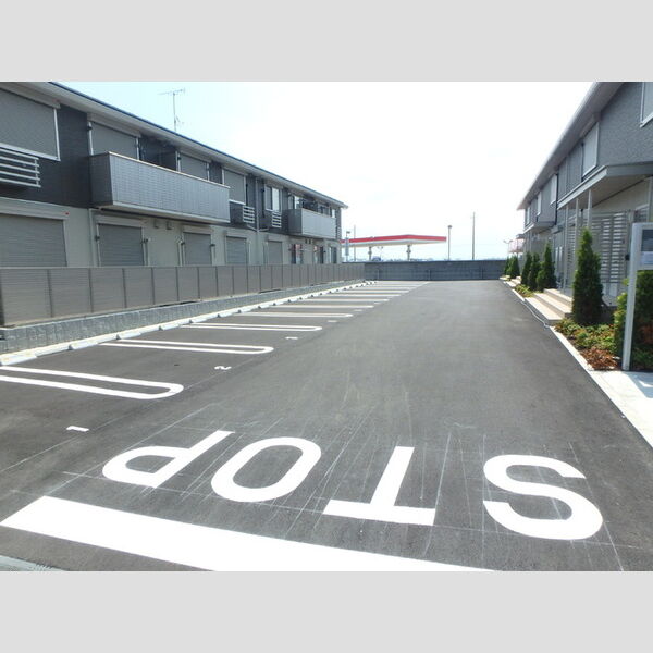 駐車場 (駐車場)