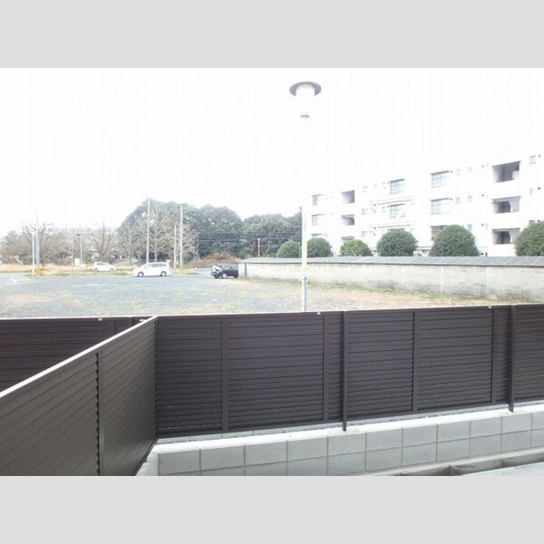 現地周辺 (眺望　105号室)