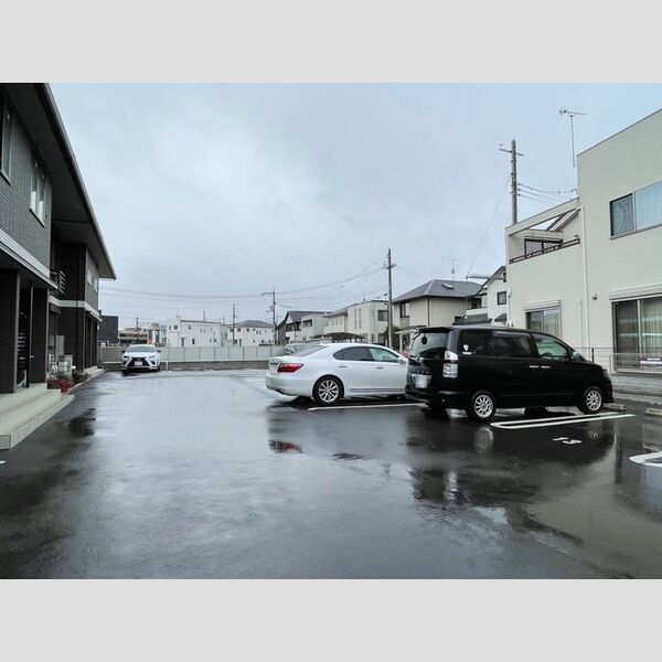 駐車場 (駐車場)