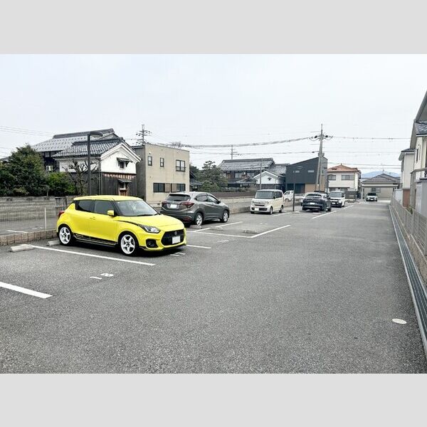 駐車場 (駐車場)