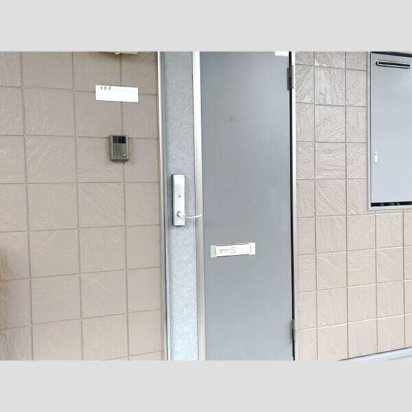 エントランス (エントランス　カードキー)